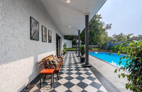 Alibaug Villa | SaffronStays Mayfair Gardens 4 bedroom petfriendly pool villa
