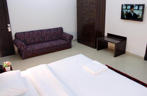 Al Khuwair Apartment | Sahara Hotel Apartments