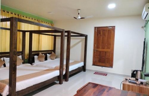 Mangeshi House | SAHAY VILLA RESORT