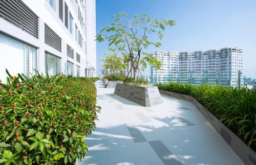 Bach Dang Riverside Apartment | Saigon Home Apartment - Infinity Pool