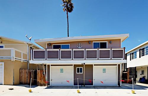 Pierpont Bay House | Sailaway Cabin
