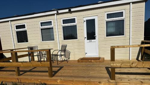 Ringstead House | Sailing Lake Lodge - The Beach, Snettisham