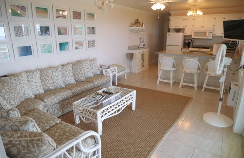 Judith's Fancy House | Sailor's Rest, a Romantic and Luxurious Sanctuary