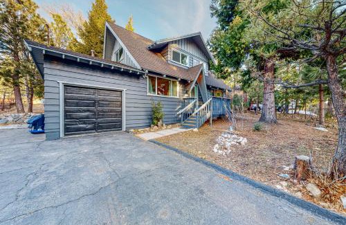 Lake Arrowhead House | Saint Bernard Beauty