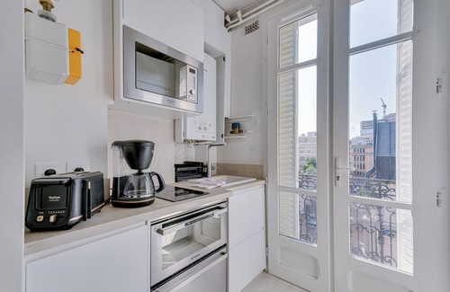 Quartier de Javel Apartment | Saint-Charles | Apartment with Eiffel Tower view