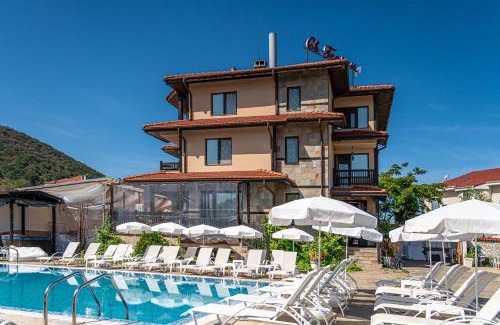 Belashtitsa Hotel | Saint George Mountain Residence