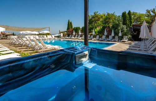 Belashtitsa Hotel | Saint George Mountain Residence