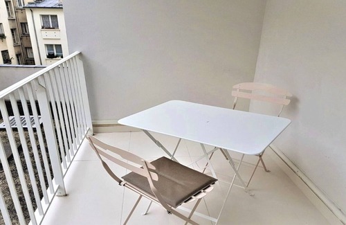 Notre-Dame-des-Champs Apartment | Saint German des-Prés chic and comfortable