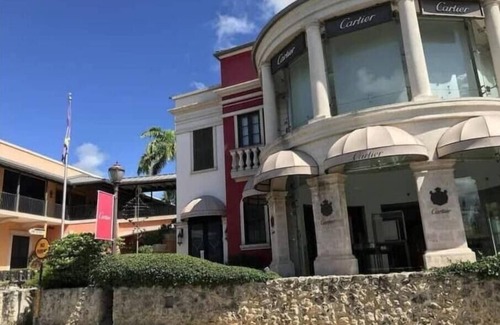 Sunset Crest Apartment | Saint Hills Golden View. Sunset Crest, Holetown. St.James