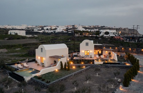Oia Villa | Saint John Oia - Exclusive Private Heated Pool Villas