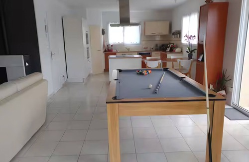 Saint-Lo House | Saint-Lô - House with pool and park view.