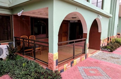Weija House | Saint Mary Guesthousen