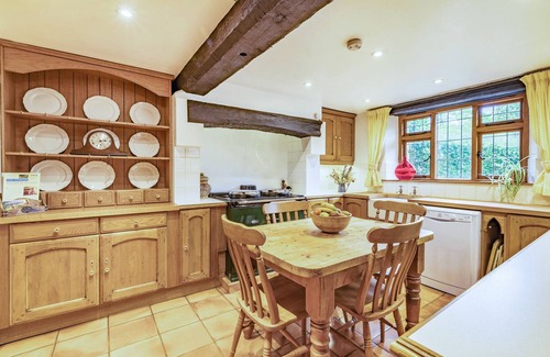Old Cleeve Cottage | Saint Pancras Chapel