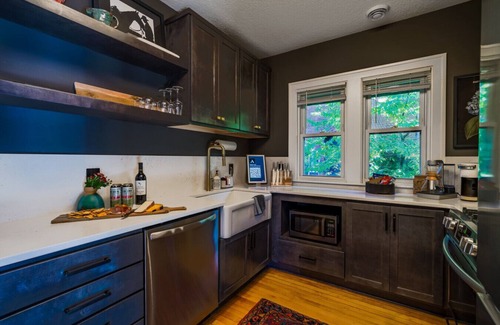 Summit - University House | Saint Paul Vacation Rental Near Downtown