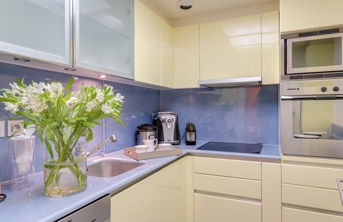 Saint-Tropez City Centre Apartment | Saint Tropez, exclusive apartment, heart of the village, Place de la Garonne.