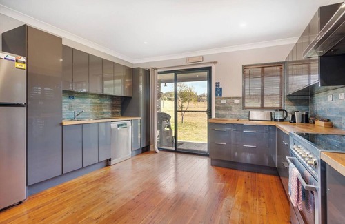 Cooks Gap House | Saje Family Farmhouse A Mudgee Country Experience