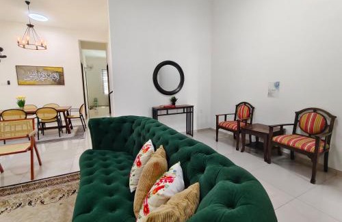 Bukit Kayu Hitam House | Sakeenah Homestay near UUM, UNIMAP and Matrik Kedah
