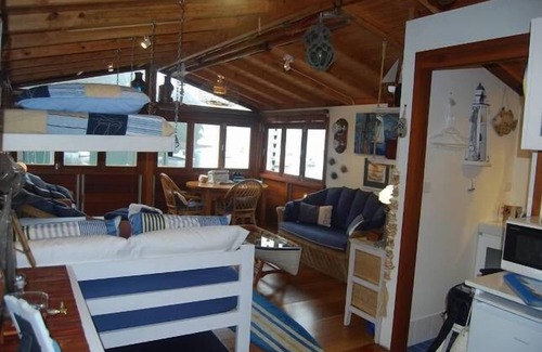 Clareville Hotel | Salacia - Boat House
