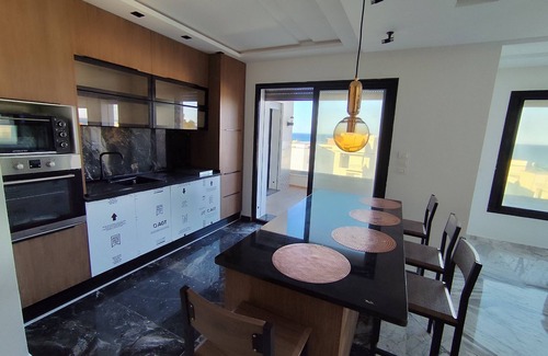 Salakta Apartment | Salakta - Mahdia- Tunisie - Large luxury apartment with 60m sea view