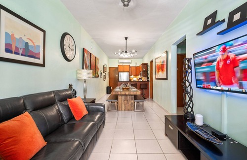 Sagrado Corazon House | Saldana Townhouse Rooftop
