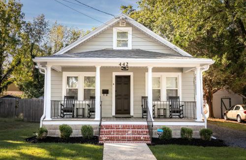 Salisbury House | Salisbury Hideaway