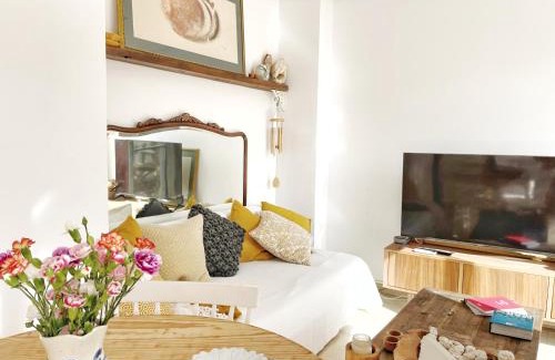 Vera Beach House | Sally del Mar - Nudist Naturist