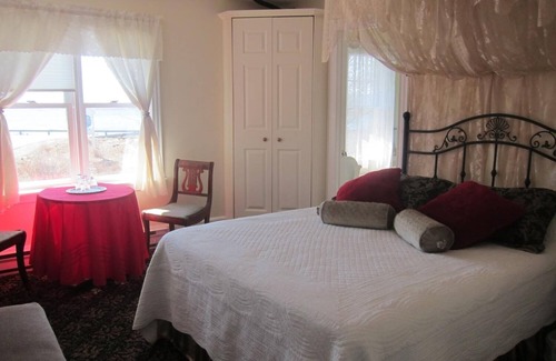 Head of Jeddore Hotel | Salmon River Country Inn