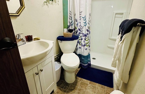 Salmon Hotel | Salmon River Inn