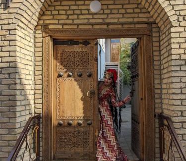 Bukhara Bed & Breakfast | Salom Inn