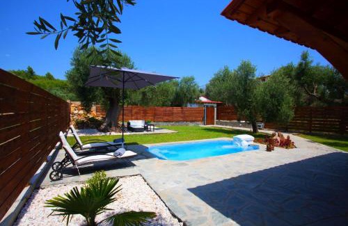Sithonia Apartment | Salonikiou Beach Apartments & Villas
