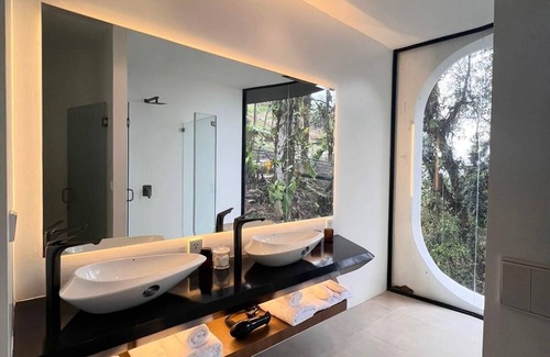 Tulipe Hotel | Saloya Mindo Life Landscape hotel