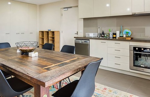 Sorrento Apartment | SALT 5 Sorrento walk to beaches shops cafes and restaurants