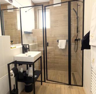 Egerfurdo Apartment | Salt Hill Premium Apartments