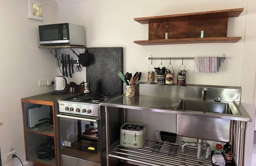 Daylesford House | Salt Spring Art Retreat;