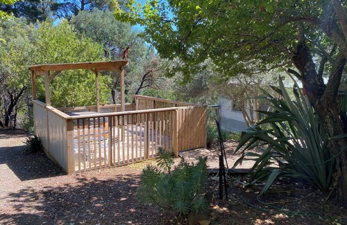 Daylesford House | Salt Spring Art Retreat;
