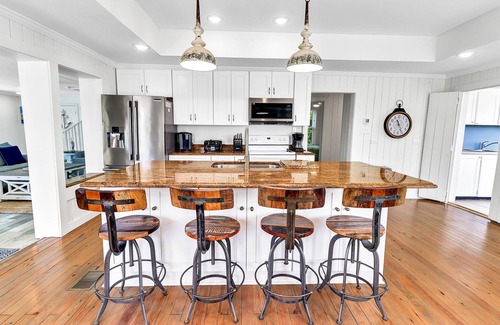 Mexico Beach House | "SALT WIND" HAS GULF VIEWS, STEPS TO BEACH, SECLUDED & PEACEFUL!
