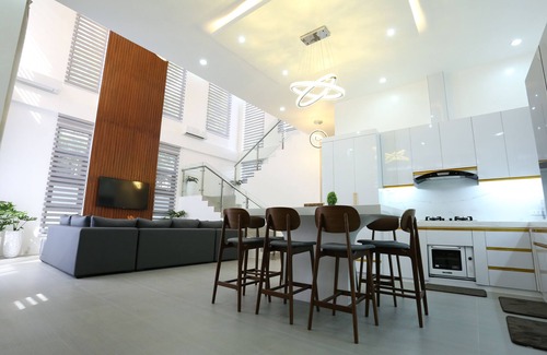 Mendez Villa | Saltwater Serenity RestHouse-perfect escape for families seeking Comfort&Privacy