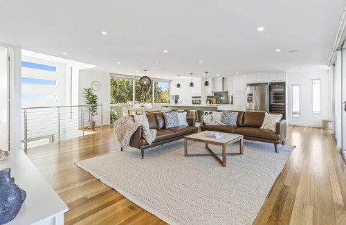 Sunshine Coast House | Saltwater, Sunrise Beach