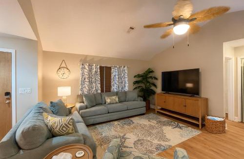 Spring Hill House | Salty Soul