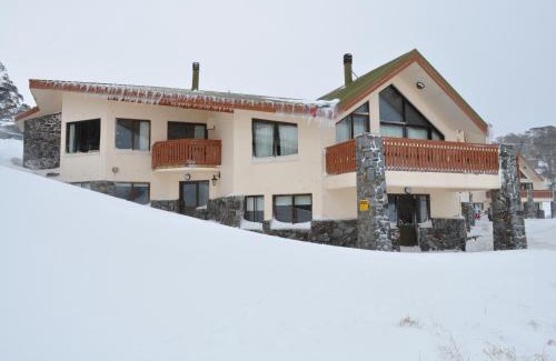 Perisher Valley Cabin | Salzburg Apartments