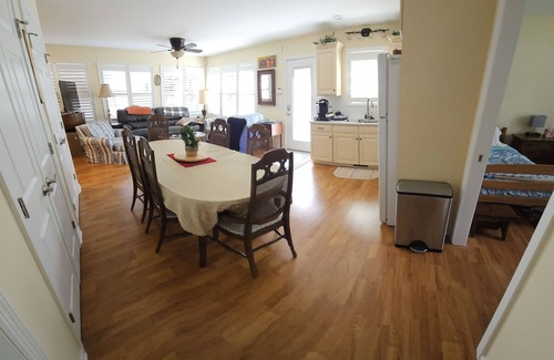 Southern Pines Apartment | Sam's Place. NEW LISTING! Relax in the hot tub after a day of golf!