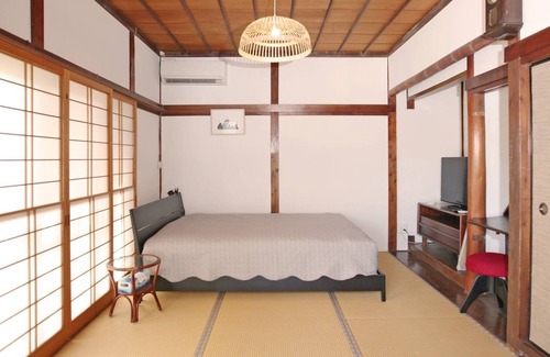 Yahatahigashi House | Same rate for up to 3 people nostalgic old house - Whole house rental / Kitakyushu Fukuoka