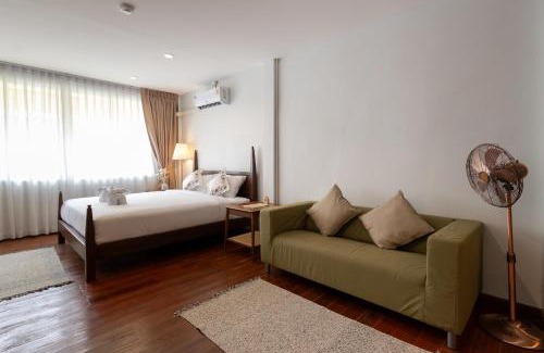 Bang Khun Phrom Hotel | Samer Boutique Stay