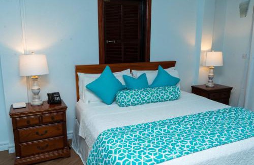 Soufriere Resort | Samfi Gardens