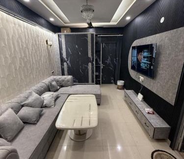 Karnal Apartment | Sams Luxe Homestay