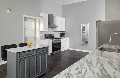 Ashfield-Colborne-Wawanosh Hotel | Samuel's Boutique Hotel