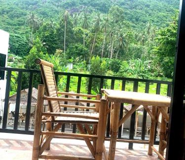 Thong Krut Resort | Samui Hills Resort