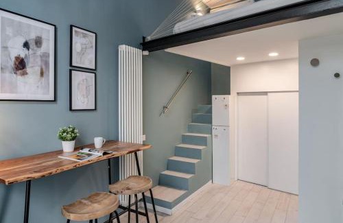 Tricolore Apartment | San Babila - Studio