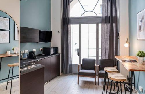 Tricolore Apartment | San Babila - Studio