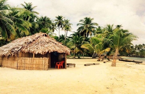 Achutupo House | San Blas Big Orange Island "Narasgandub Dummad"